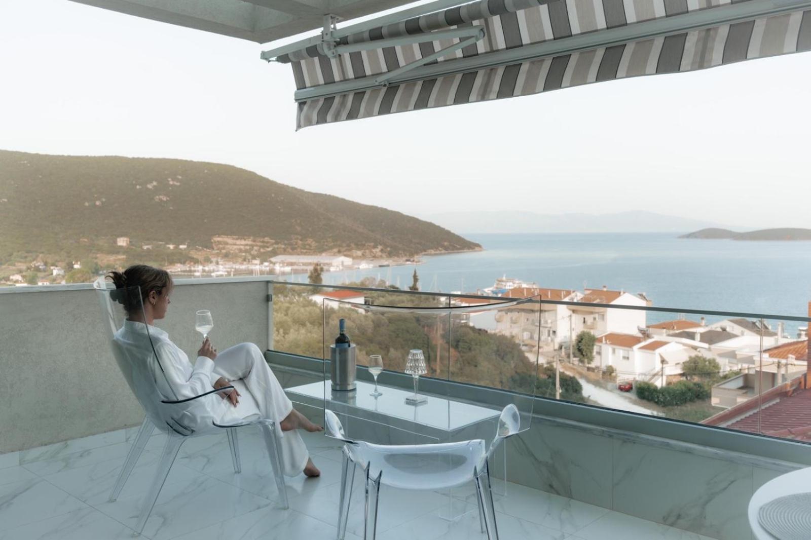 Dk Luxury Suite Néa Péramos Exteriör bild